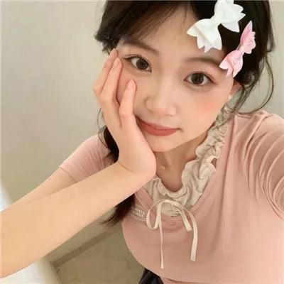 楼下的女人和楼上的男人